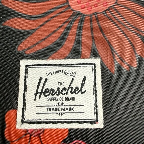 Herschel Supply Co. Retreat Crossbody NWOT Mod Floral - Picture 6 of 8